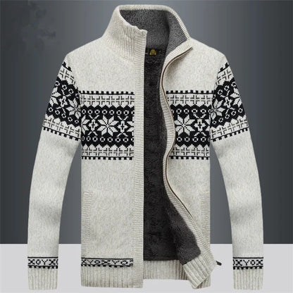 Strickjacke Herren – Nordisches Muster, Hoher Kragen & Reißverschluss