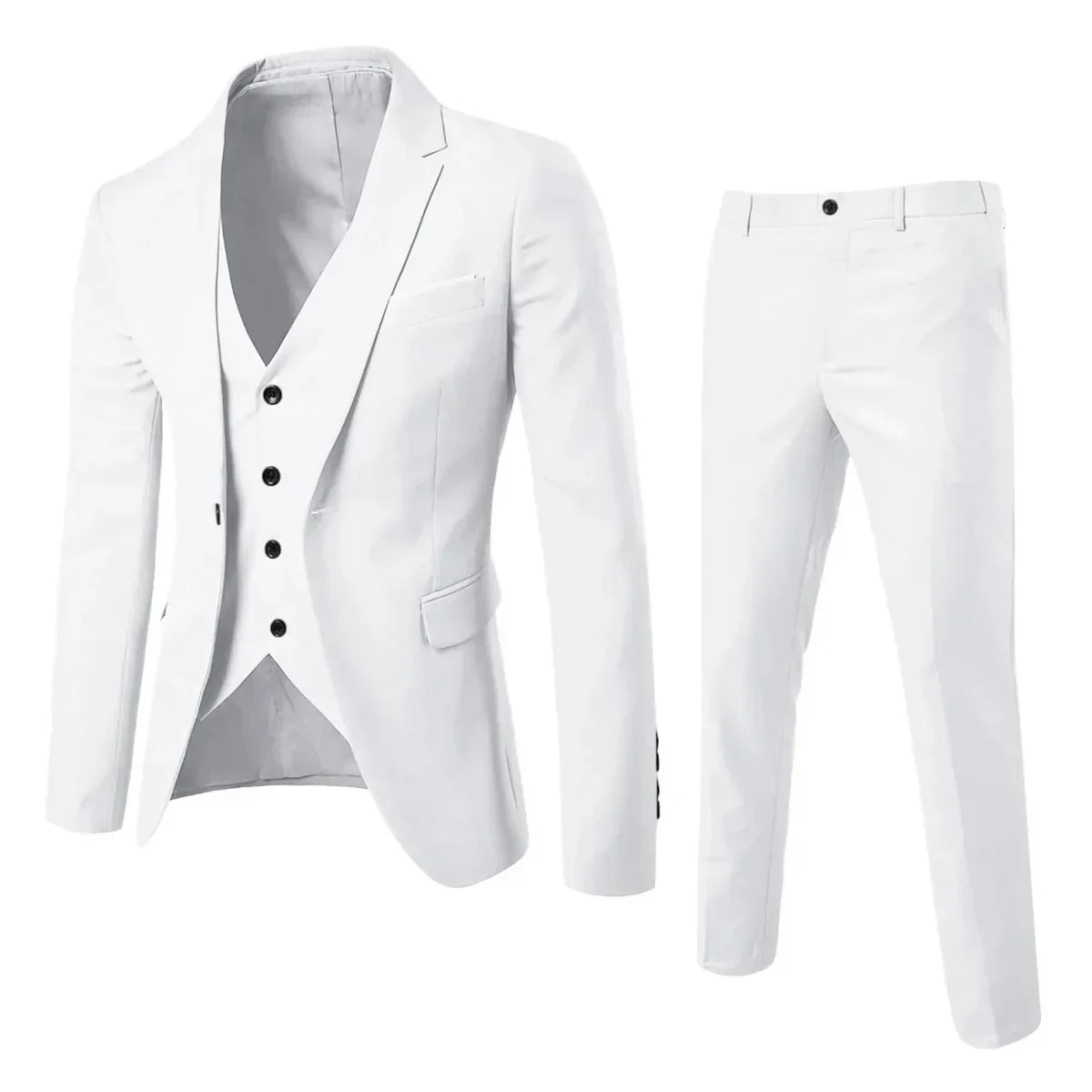 Eleganter weißer Anzug für Herren mit Weste und Hose, ideal für Hochzeiten oder formelle Anlässe. Stilvoller Dreiteiler mit Knopfdetails.
