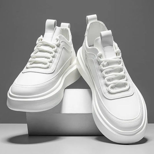 Herren Sneaker mit erhöhter Einlegesohle und Gummilaufsohle