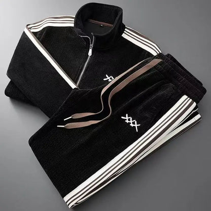 Herren Trainingsanzug mit Stehkragen-Jacke und schmal zulaufender Jogginghose
