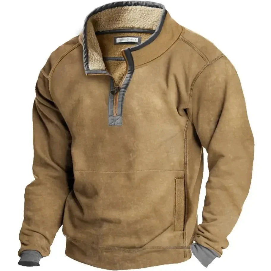 Brauner Herrenpullover mit Reißverschluss und Fleece-Innenfutter, ideal für Herbstmode. Bequemer, warmer Pullover für Outdoor-Aktivitäten.
