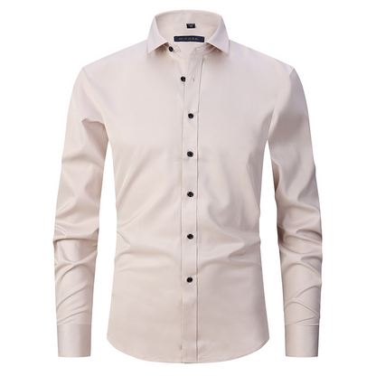 Herrenhemd in Beige, langärmelig, mit Knopfleiste und klassischem Kragen. Elegantes Design, ideal für Business und Freizeit. Hochwertige Baumwolle.