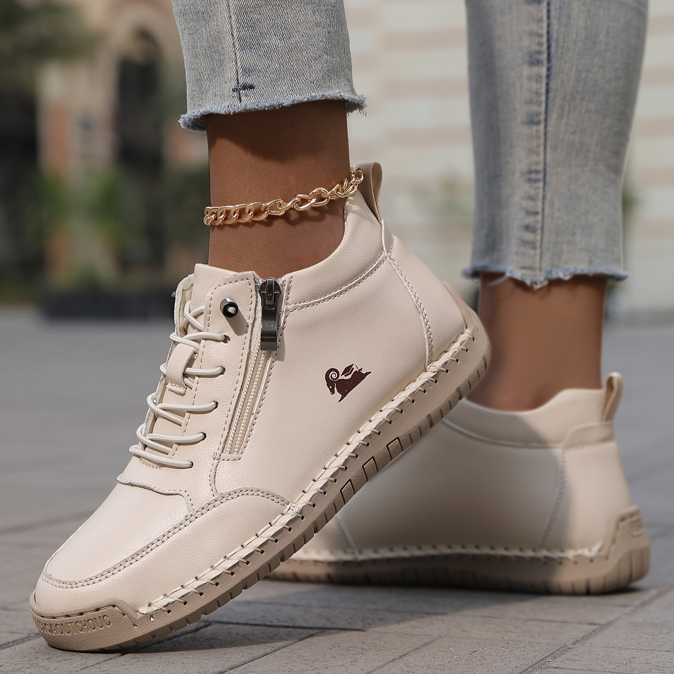 Damen Sneaker Breite Vorderfußpartie Unterstützende Sohle