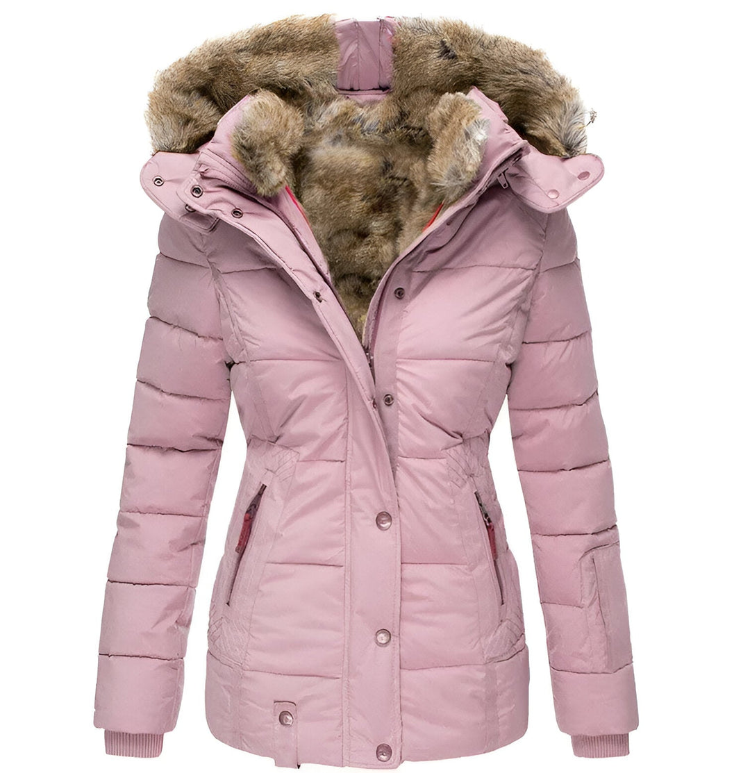 Damen Winterjacke rosa mit Kunstfellkapuze, gesteppte Daunenoptik, warm gefüttert, modisch, ideal für kalte Temperaturen, stilvoller Wintermantel.