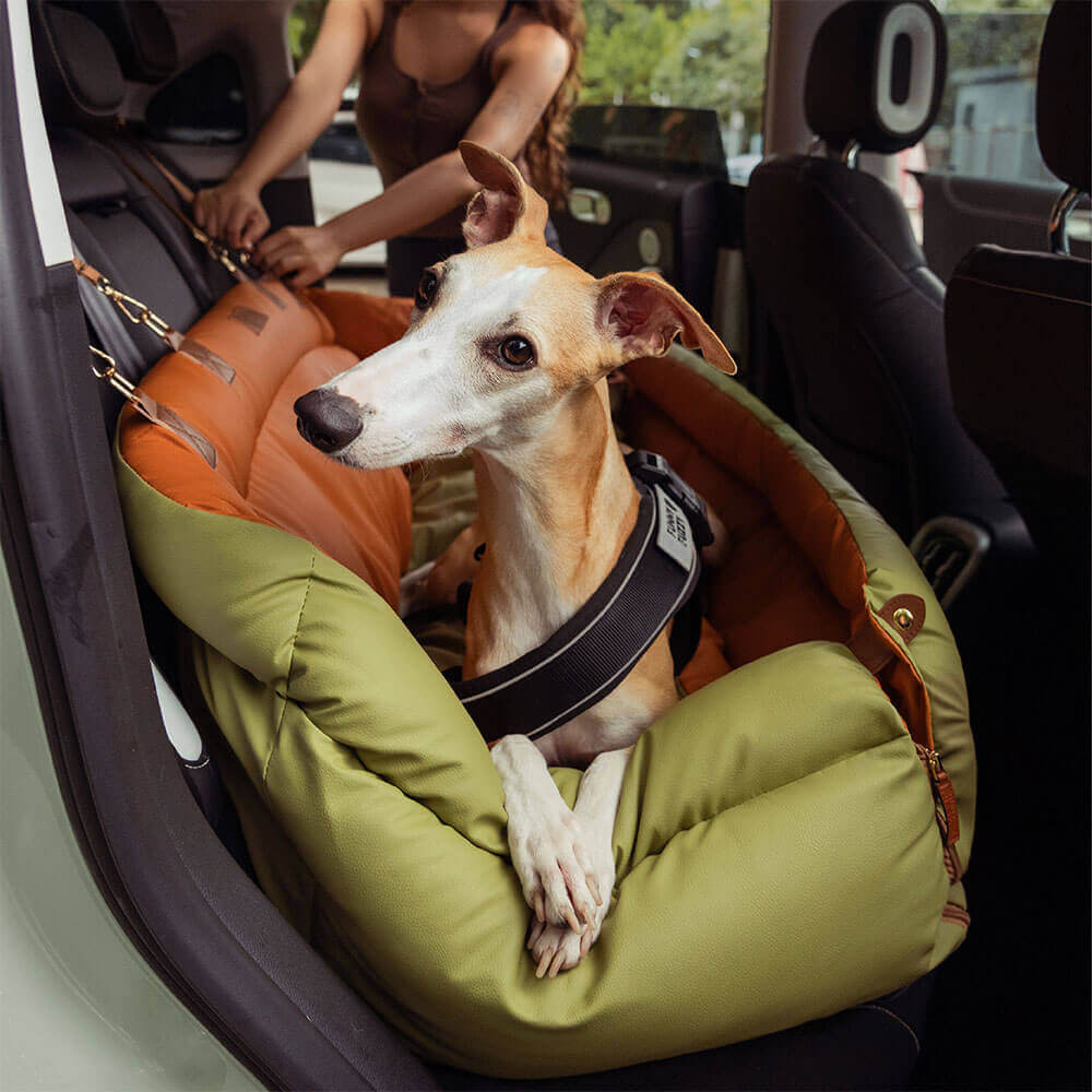 Deluxe Hundesitz fürs Auto - Kunstleder Komfort | Urban Voyager