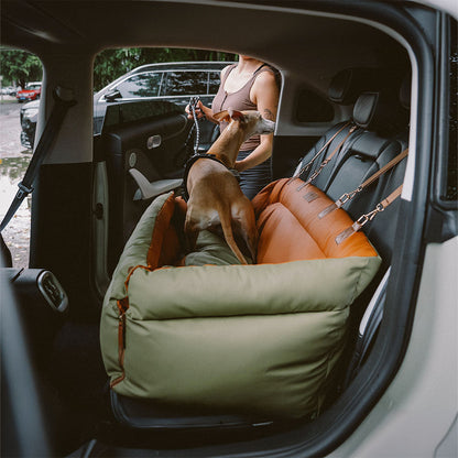 Deluxe Hundesitz fürs Auto - Kunstleder Komfort | Urban Voyager