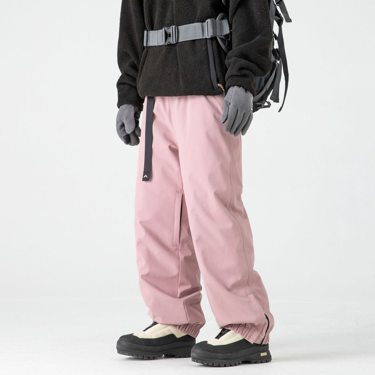 Herren Skihose mit Hardshell für Wärme und Schutz auf der Piste