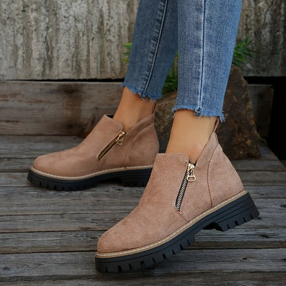 Damen-Stiefeletten aus Leoparden-Wildleder mit seitlichem Reißverschluss und klobiger Profilsohle
