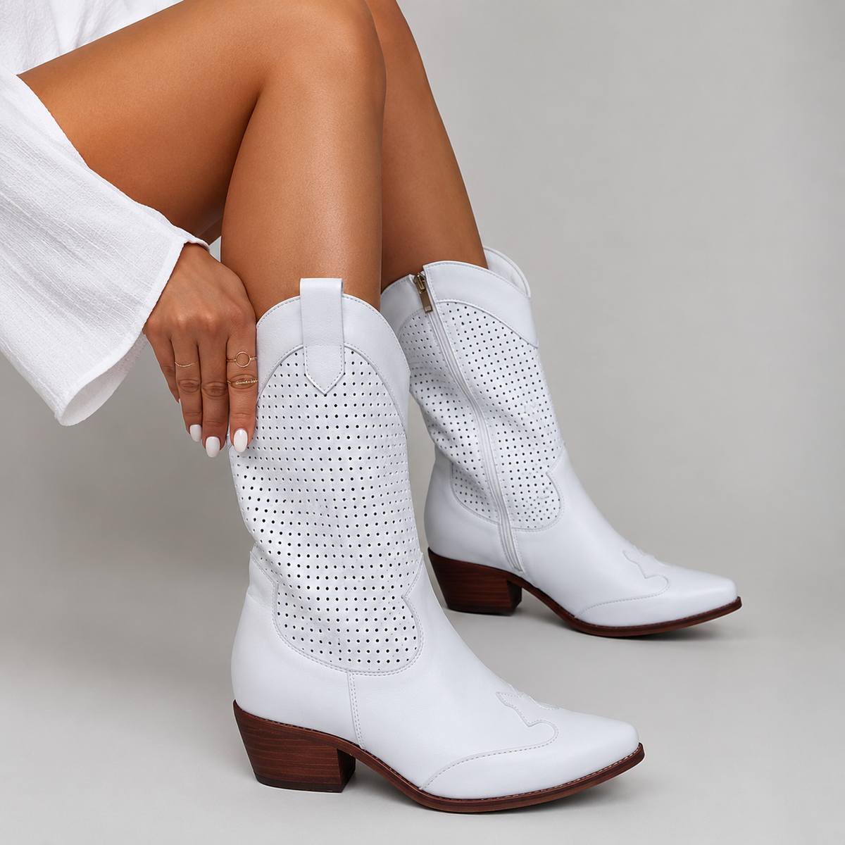 Damen Orthopädische Stiefeletten im Western Stil mit Wildleder Optik und Absatz