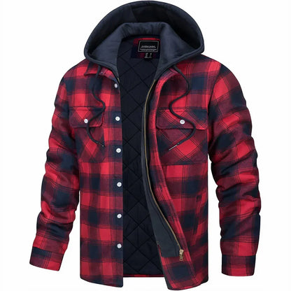 Rote karierte Herrenjacke mit Kapuze, gefüttert und gesteppt, ideal für Herbst und Winter. Modische Outdoor-Bekleidung, warm und bequem.
