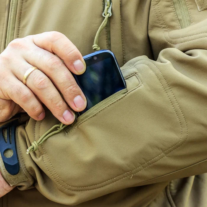 Wasserdichtes Outdoor-Taktik-Set für Herren mit Kapuzenjacke und Cargohose